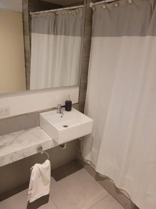 Monoambiente En Belgrano A 100Mts Subte D Apartment Buenos Aires Ngoại thất bức ảnh